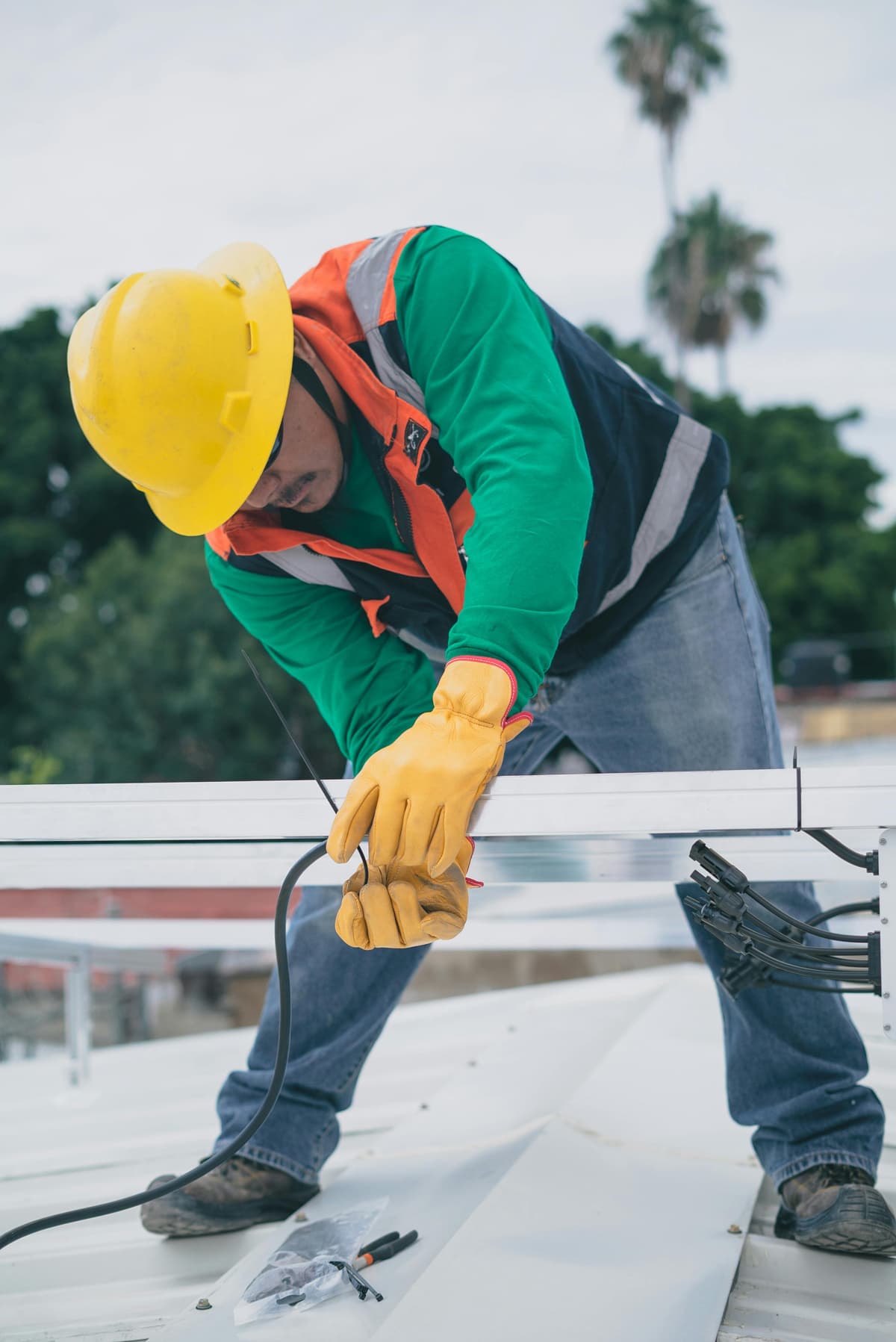 Industrial PPE Buying Guide: Safety First Without Overspending