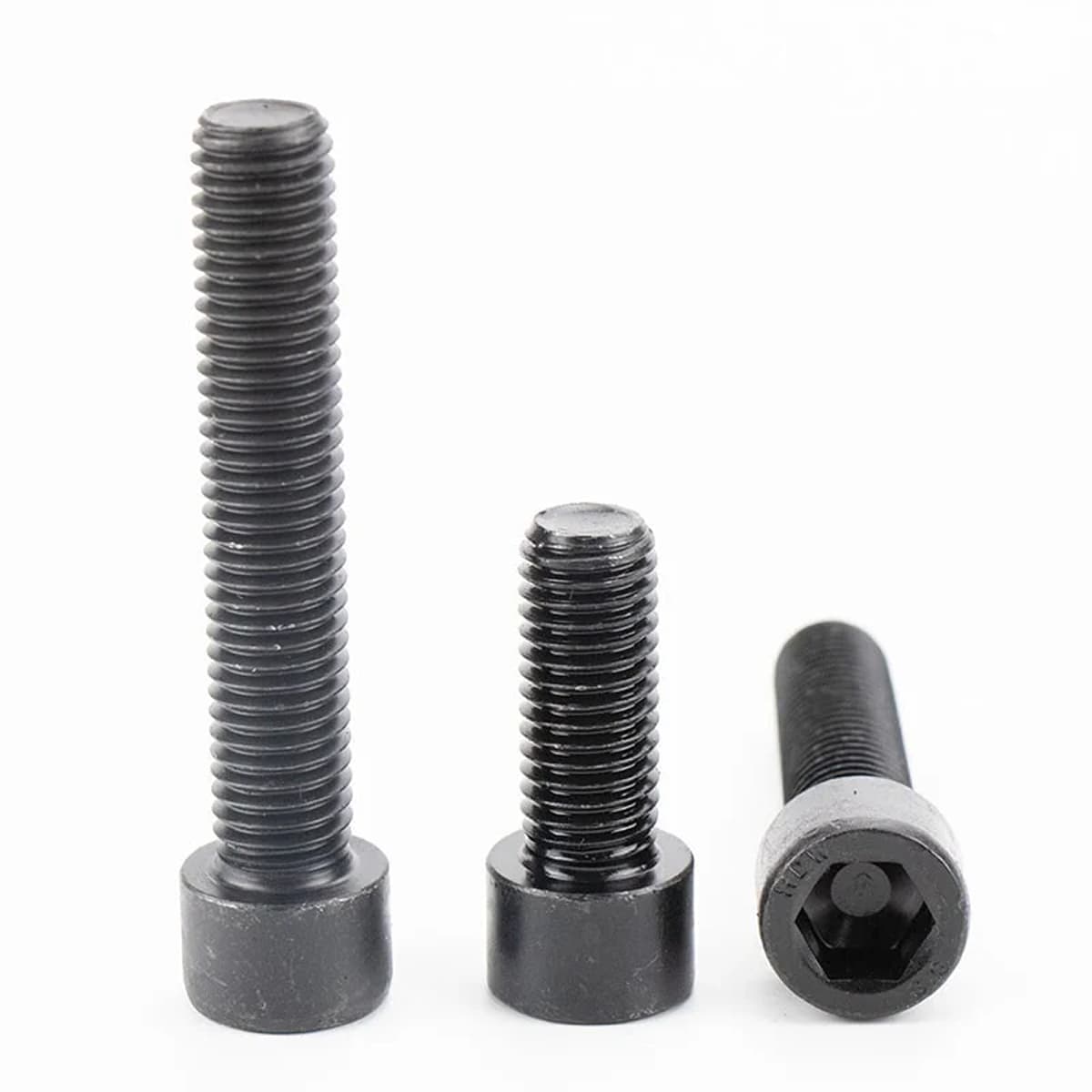 Pernos hexagonales internos de grado Umeta 8.8 